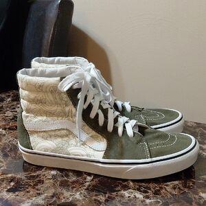 Vans Mens 9.5/Womens 11 Sk8-Hi Green Desert Skulls Grape Leaf Suede Skate Shoes